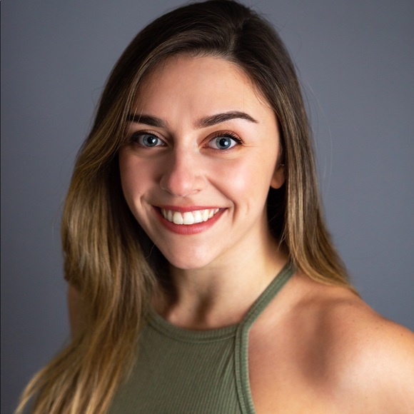 Meet your Posher, Jessica - Picture 1 of 1